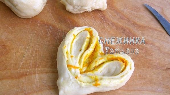 булочки ягодно-апельсиновое сердце