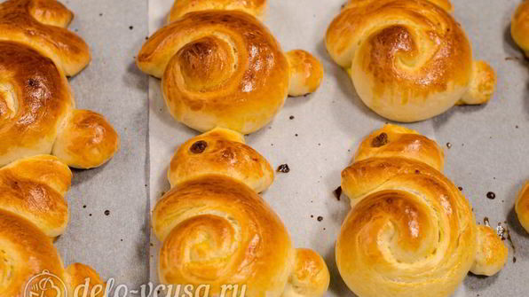 булочки-зайчики на пасху