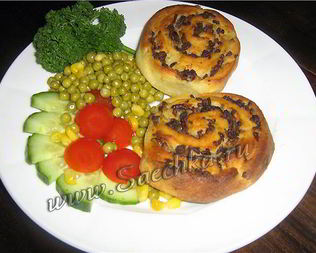 Картофельные плюшки с фаршем