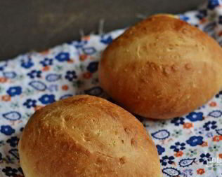 Молочные булочки