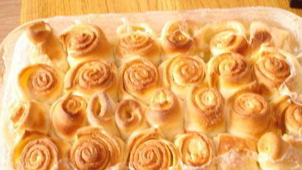 осиное гнездо — венгерские булочки, печеные в молоке