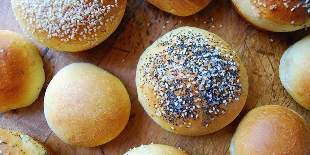 Рецепт пышных булочек из дрожжевого теста