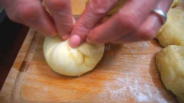 сдобные булочки с яблочной начинкой и ваше утро удалось