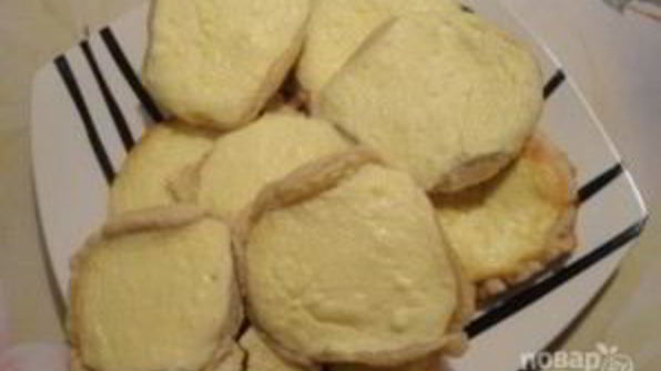 ватрушки из слоеного бездрожжевого теста с творогом