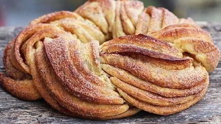 Эстонская булочка с сахаром