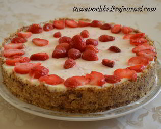 Чизкейк без выпечки с клубникой
