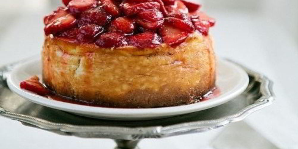 Рецепт чизкейка нью-йорк с клубничным соусом