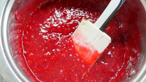 фисташковый чизкейк с малиной