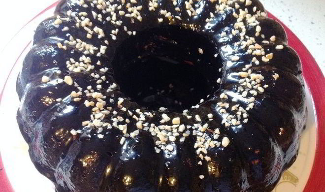 Кекс на апельсиновом соке в шоколадной глазури