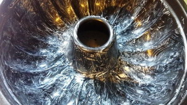 кекс на апельсиновом соке в шоколадной глазури