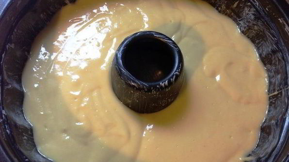 кекс на апельсиновом соке в шоколадной глазури