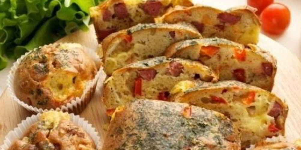 Рецепт кекса с колбасой