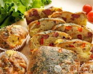 Кекс с колбасой