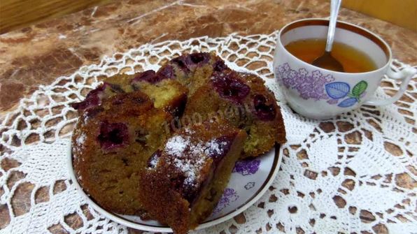 кекс с замороженной вишней на простокваше