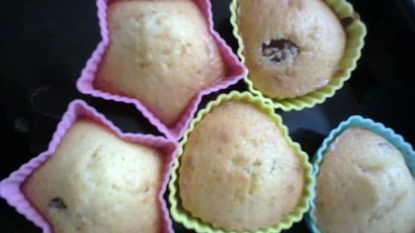 кексы с изюмом и с заварным кремом