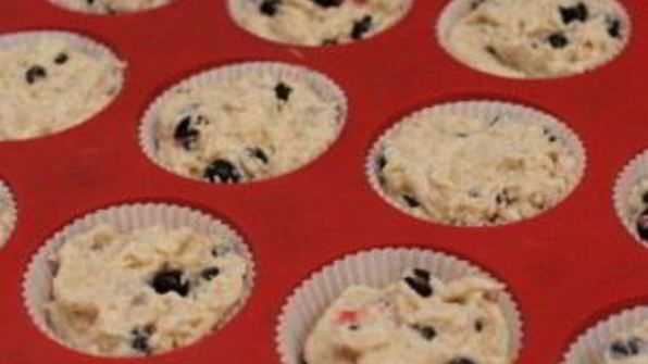 кексы со смородиной на кефире