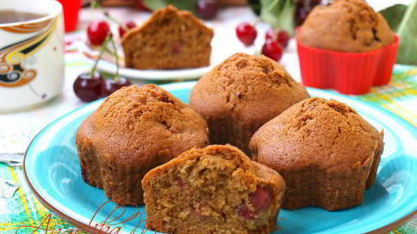 кофейные кексы с вишней