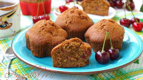 кофейные кексы с вишней