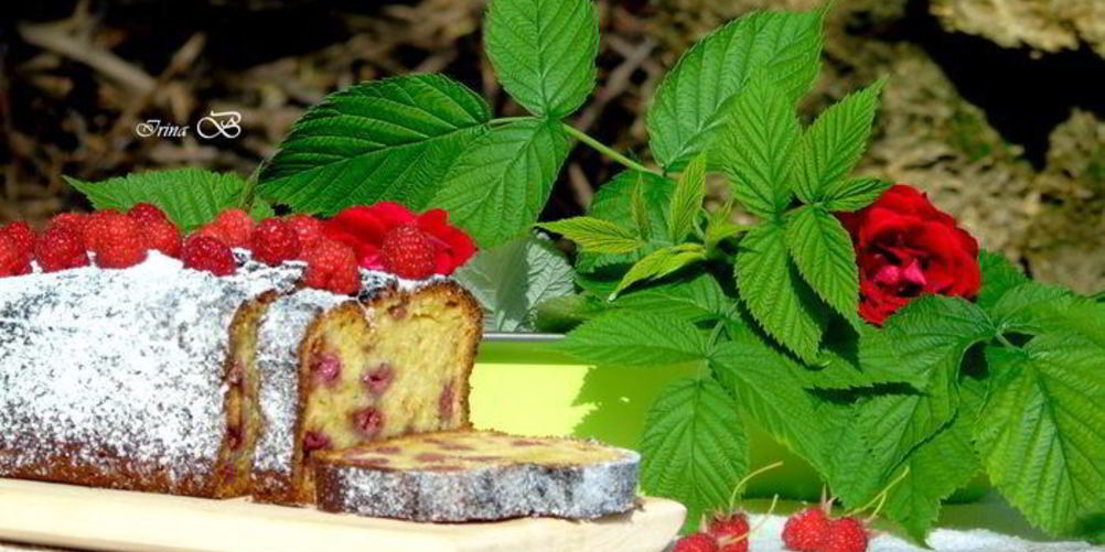 Рецепт лимонного кекса с малиной и кабачком