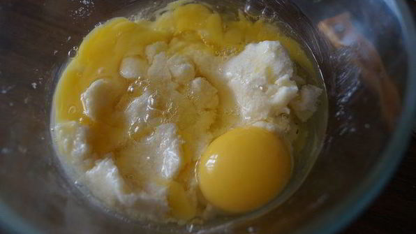 рождественские кексики с мандаринами и карамельным кремом