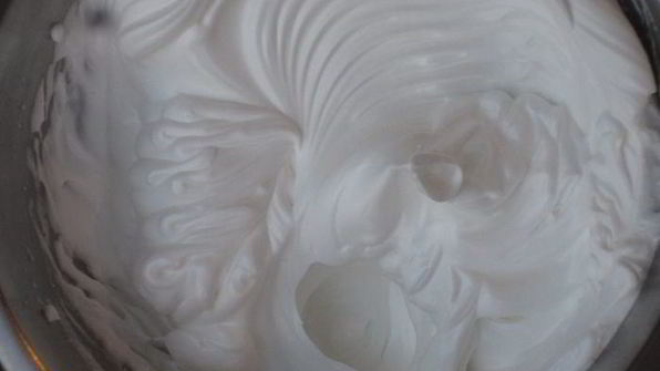 шоколадный кекс на белках