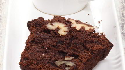 Шоколадный кекс с грецкими орехами