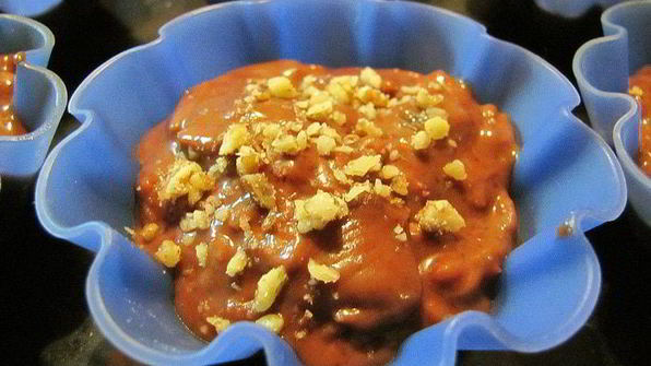 шоколадные кексы с изюмом и яблоком