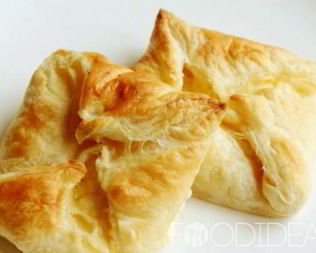 Хачапури из слоеного теста