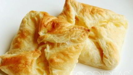 Хачапури из слоеного теста