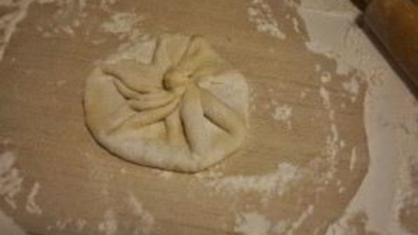 хачапури с сулугуни на сковороде