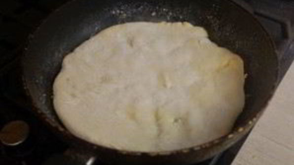 хачапури с сулугуни на сковороде