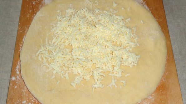 хачапури с сыром из дрожжевого теста