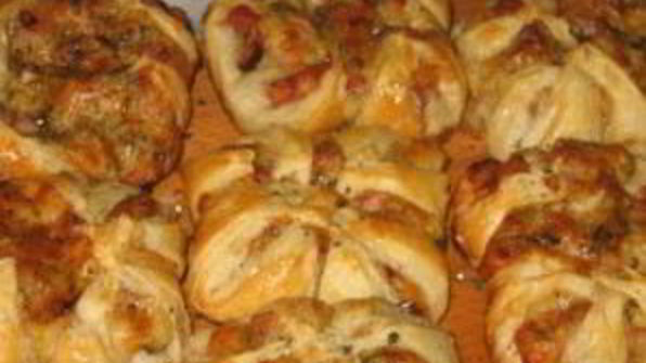 хачапури с ветчиной и сыром