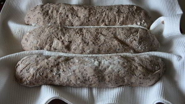 багет из черного риса