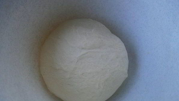 белый хлеб на молоке