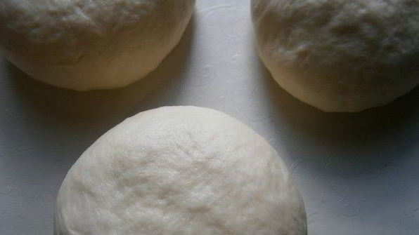 белый хлеб на молоке