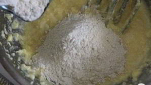 черничный хлеб с цуккини