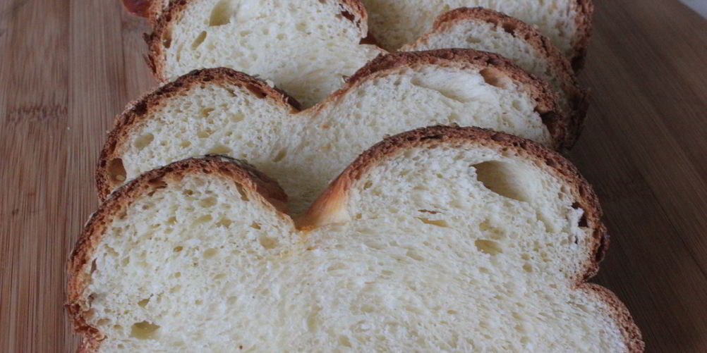 Рецепт халы из двух жгутов