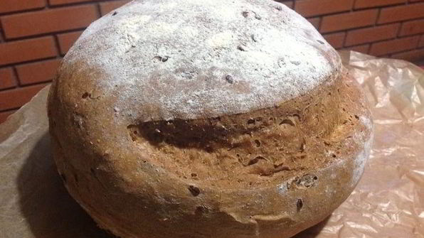 хлеб с семенами льна и цельнозерновой мукой