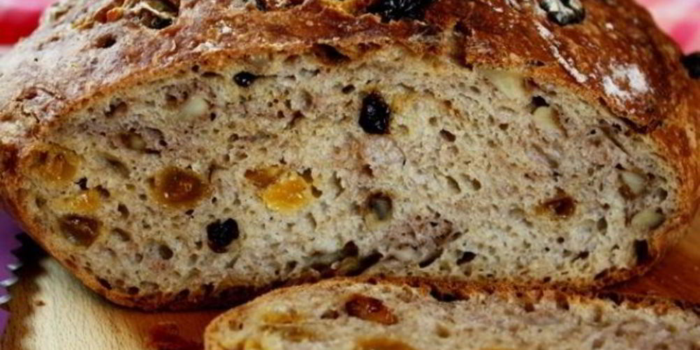 Рецепт хлеба с сухофруктами и орехами
