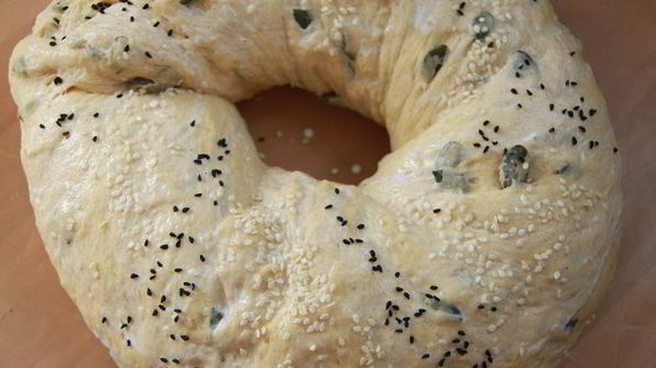 хлеб тыквенное кольцо