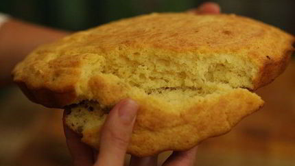 Кукурузный хлеб на сале