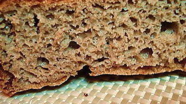 ржаной хлеб на изюмной закваске