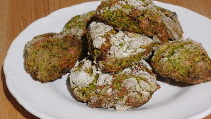 Сконы со шпинатом, помидорами и сыром