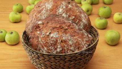 Яблочный хлеб