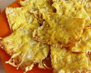 Чипсы из лаваша с сыром