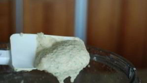 хрустящий лаваш с фасолевой намазкой