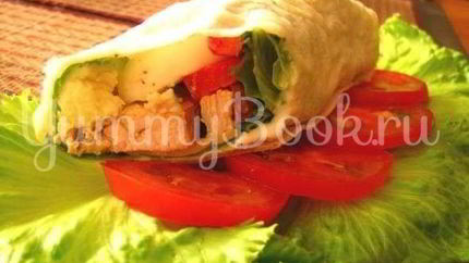 Куриная грудка в лаваше