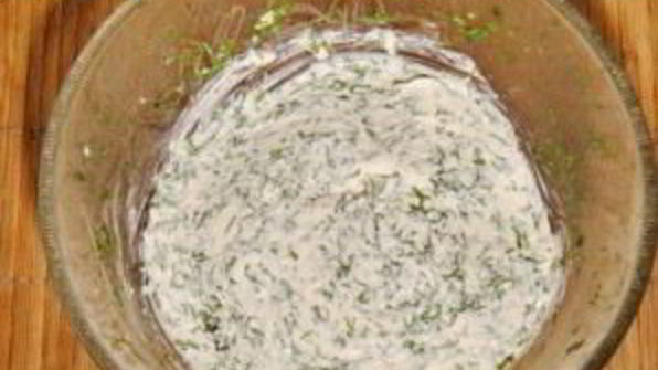 лаваш, фаршированный красной рыбой