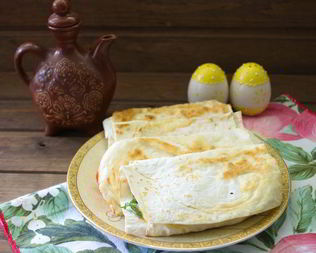 Лаваш с копченым сыром